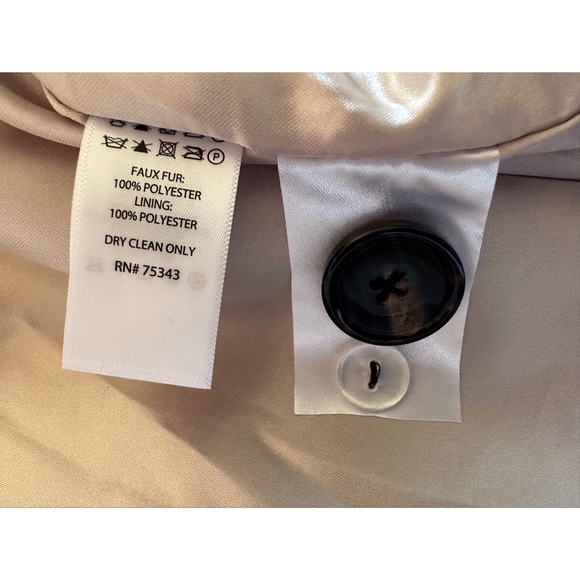 Rachel Zoe Cream Faux Fur Coat, NWT, S - Picture 9 of 10